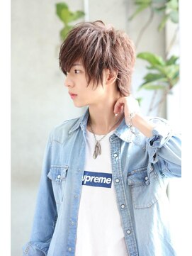 リップス 池袋(LIPPS) フェザリアウルフ