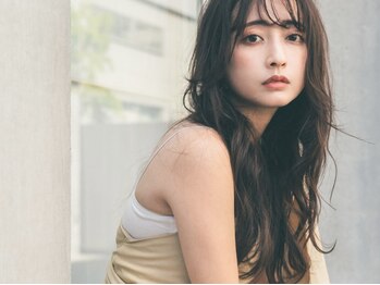 キリ 表参道(kyli)の写真/【表参道駅徒歩10秒】ゆるっとした柔らかパーマで愛されヘアに☆人気サロンkyliで新しい自分に出会える◎