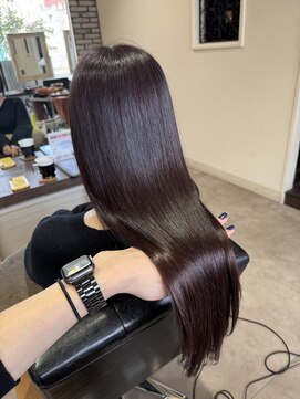 ユニ(Uni.) 艶髪ピンク