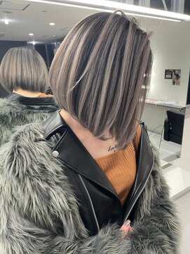 キング(K!ng) 縮毛矯正髪質改善ハイライトレイヤーカット枚方美容室エクステ