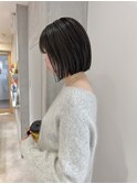 YOKE 切りっぱなしボブぱつっとボブ大人ボブアッシュグレージュ
