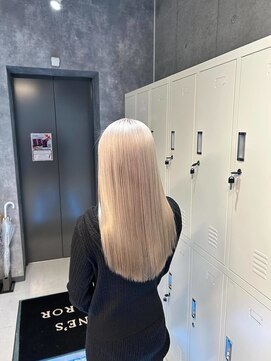 ワンズミラー 海老名店(ONE's MIRROR) メルティカラー/フェミニンロング/似合わせカット