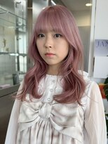 渋谷ピンクベージュカラーペールピンクカラー顔周りレイヤー30代