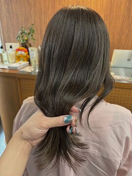 イーズ(EAZE) 髪質改善ストレート/艶髪/美髪/セミロング