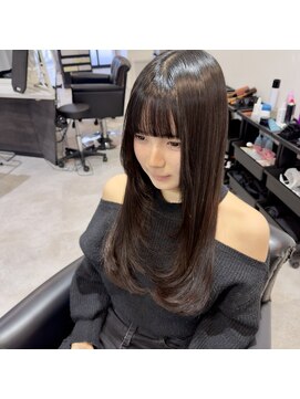 ブレイク 金沢もりの里店(BREK) 顔周りロングレイヤースタイル