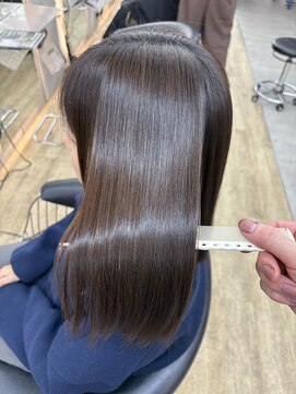ロンドシエル 横浜(Lond ciel) 髪質改善/縮毛矯正/レイヤー/ワンホンレイヤー/イメチェン/横浜