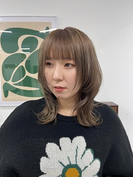 タップコーヴォ(TAP covo) 【大人くびれレイヤー】ハッシュカット