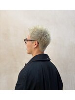 イージーボールド(Yeezy Bold) 【ブリーチショート】大人のベリーショートスタイル