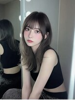 レア 新越谷(LEA) ナチュラルレイヤー × ダークグレージュ