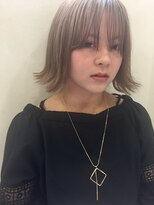 コル(CoL)&nbsp;外ハネベージュ