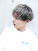 メンズマッシュブリーチカラーツーブロックスパイラルパーマ