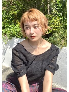 リリア(LILIA.) 無造作ショートミディ