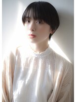 ヘアメイク エイト キリシマ(hair make No.8 kirishima)&nbsp;耳見せ×マッシュショート・instagram @no8_doc_shinichi