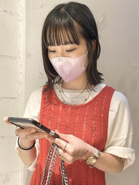 コフィー バイ メルト 吉祥寺(cofy by melt) 【中澤彩乃】切りっぱなしロブ外ハネぱっつん前髪グレージュ