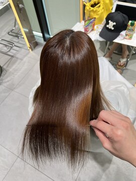 ロンドメリア 天神大名店(Lond Melia) ★くびレイヤーエモージュインナーグレージュ前髪ピンクベージュ