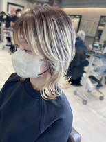 トルネード(TORNADO) ハイライトバレイヤージュ くびれヘア フェイスレイヤーt1130