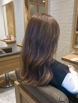 カダン(Kadan) セミロング/グレージュカラー/ニュアンスカラー/20代30代40代