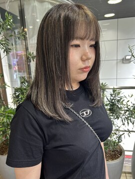 ヘアーアンドメイク ビス(HAIR&MAKE bis) ハイライトでつくるデザインカラー【立川/沙久楽】