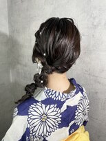 編み下ろしヘア