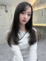 サイン 渋谷(SIGN)&nbsp;韓国ヘアーハッシュカットレイヤーカットグレージュブリーチ無し