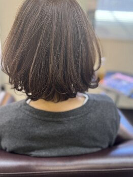 印象の8割は髪型なので、ミリ単位にまでこだわりカットを行います◎実力派stylistが理想のヘアへ導きます♪