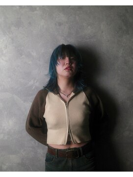 レフバイイルカ 北見(lef by ilka) ポイントブラック×くすみブルー