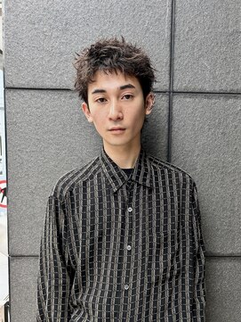 ヒュージ 表参道(huge) スパイキーショート/ニュアンスパーマ/メンズカット/眉毛