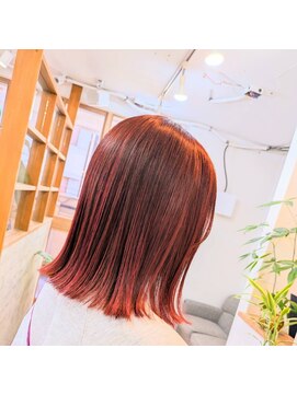 ピンクブラウン/外ハネボブ