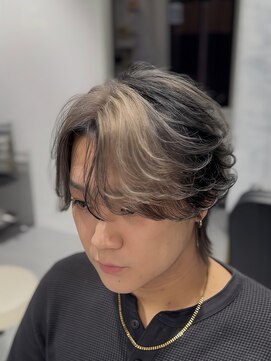 ボルド(Bordo) 【2026最旬】トリプルカラー×ウルフで魅せる洗練デザイン