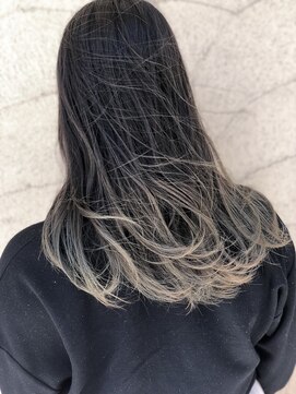 アットティー 金沢文庫(at tee...) 【at tee...】グラデーション×ブロンドヘアー