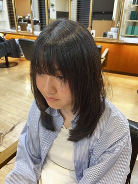 クレス 東武練馬店 【顔まわりレイヤーでつくる韓国風ミディアム！】