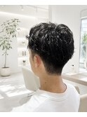 ミディアムパーマスタイル