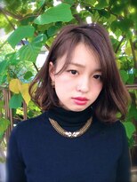 ミュリール(MiULiiR) キャメル×グレージュ愛されミディ