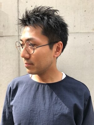 《ON/OFFキマる★》トレンドを取り入れたスタイル提案！細部までこだわり清潔感のあるヘアスタイルに◎