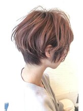 カットだけで扱いやすい髪に。毎朝楽に再現できるカットにこだわってます☆