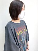 タイトバランスのストレートボブ