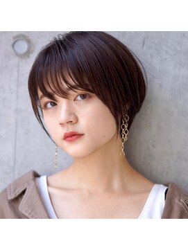 アトリエ フェム(atelier.fem) タイトなナチュラルショート