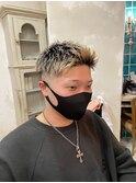 スキンフェードアップバング
