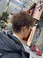 イントロバイフィーネ 渋谷(INTRO . by Fi-Ne) 頭の形に合わせてどの角度から見ても綺麗なフォルムカット。