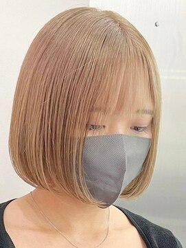 ウィコ 新宿(WICO) ミルクティーベージュ[新宿駅/チョコレート/ダブルカラー]