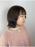 オリーブベージュカラー