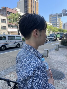 イナズマヘアー(INAZUMA HAIR) men's 刈り上げセンターパート