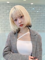 トルネード(TORNADO) フェイスレイヤーボブ前髪ありハイトーン外ハネ丸顔K20250213