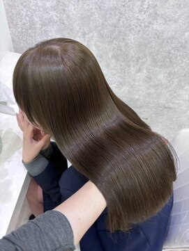 エス(Ess) 美髪/ワイドバング/ホワイトブロンド[髪質改善/ヘアセット/大宮]