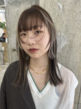 エイミー(amy.) デザインカラー/ハイライト/セクションカラー