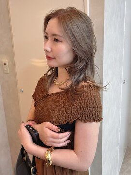 キイ ギンザ(k.e.y GINZA) ハイトーン/ベージュヘア/ミディアムヘア