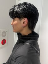 トリッカ シブヤ(TRICCA SHIBUYA)&nbsp;メンズカットパーマフェザーニュアンス毛流れカラーダウン渋谷