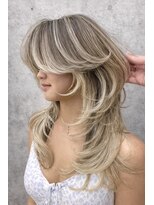 ヌエン 渋谷(NU/EN)&nbsp;シャギーウルフ/バタフライレイヤー/バレイヤージュカラー