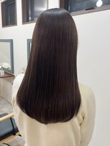 ロエ(loe) 暗髪カラー