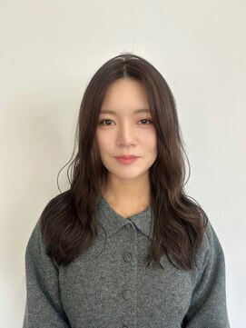 ラーム 福岡香椎店(rame) レイヤーカット、透明感カラー